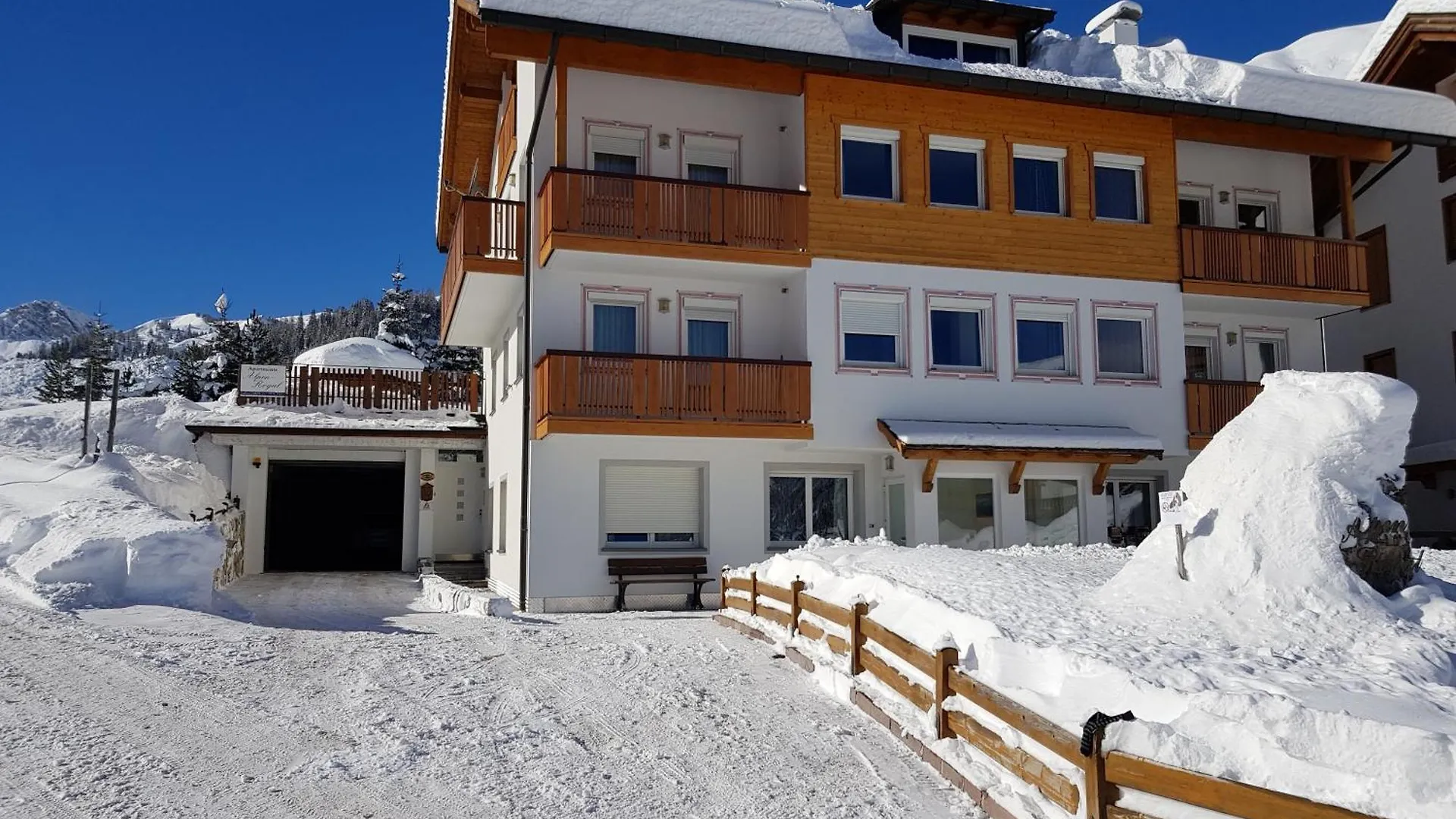 公寓式酒店 Alpenroyal Arabba公寓式酒店